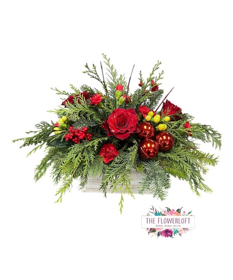 Evergreen Noel Arrangement