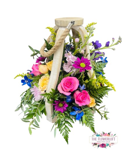 A Joyful Tribute Lantern