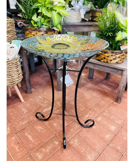 Bird Bath on Stand