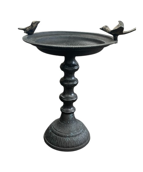 Bird Bath on Stand
